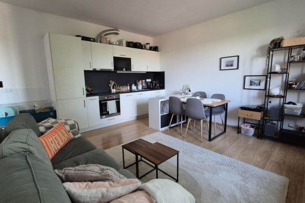 Pronájem bytu 2+kk 49 m², V Závětří, Praha Pronájem bytu 2+kk 49 m², V Závětří, Praha