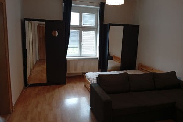 Pronájem bytu 1+1 48 m², Bolevecká, Plzeň Pronájem bytu 1+1 48 m², Bolevecká, Plzeň