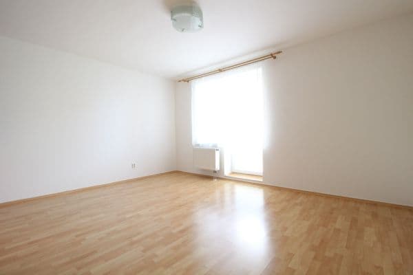 Pronájem bytu 3+kk 78 m², Padovská, Praha Pronájem bytu 3+kk 78 m², Padovská, Praha