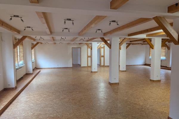 Pronájem kanceláře 436 m², Engelsdorfer Str. 373, Leipzig, Sasko Pronájem kanceláře 436 m², Engelsdorfer Str. 373, Leipzig, Sasko