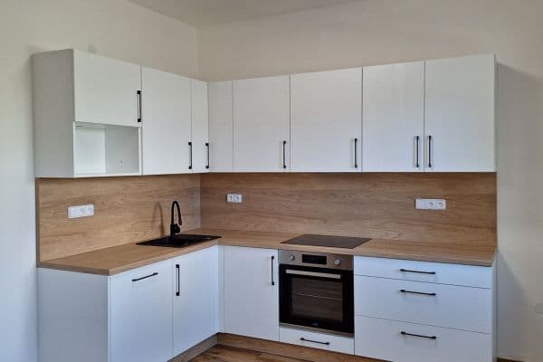 Pronájem bytu 3+kk 66 m², Úhonická, Jeneč Pronájem bytu 3+kk 66 m², Úhonická, Jeneč