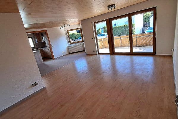 Pronájem bytu 3+1 90 m², Schönaich Pronájem bytu 3+1 90 m², Schönaich