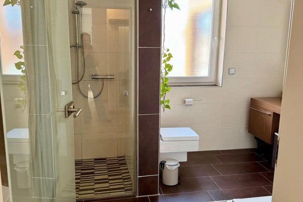 Pronájem bytu 2+1 70 m², Berckhauserstraße 12, Nürnberg, Bavorsko Pronájem bytu 2+1 70 m², Berckhauserstraße 12, Nürnberg, Bavorsko