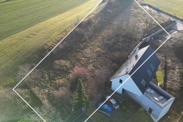 Prodej pozemku 856 m², Koněprusy Prodej pozemku 856 m², Koněprusy