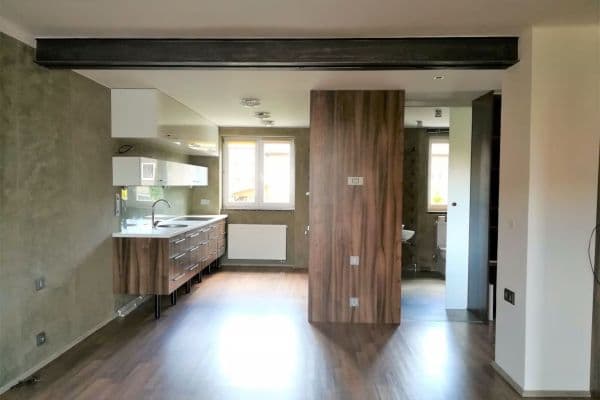 Pronájem bytu 3+kk 85 m², Ve dvojdomkách, Stochov Pronájem bytu 3+kk 85 m², Ve dvojdomkách, Stochov
