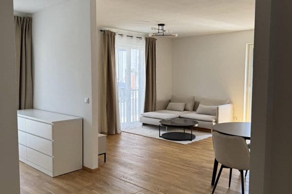 Pronájem bytu 1+kk 41 m², Herzogenaurach Pronájem bytu 1+kk 41 m², Herzogenaurach