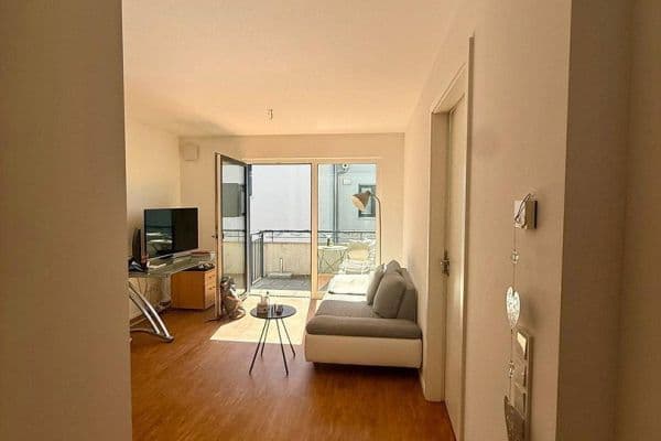 Pronájem bytu 2+1 36 m², Schweickerweg 21/1, Schwäbisch Hall, Bádensko-Württembersko Pronájem bytu 2+1 36 m², Schweickerweg 21/1, Schwäbisch Hall, Bádensko-Württembersko