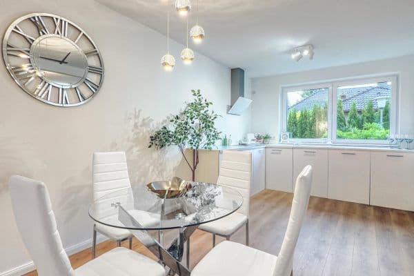 Prodej domu 145 m², pozemek 143 m², Hamburg Prodej domu 145 m², pozemek 143 m², Hamburg