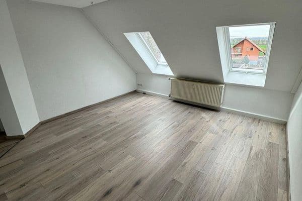 Pronájem bytu 3+1 56 m², Gartenstrasse 13A, Erbes-Büdesheim Pronájem bytu 3+1 56 m², Gartenstrasse 13A, Erbes-Büdesheim
