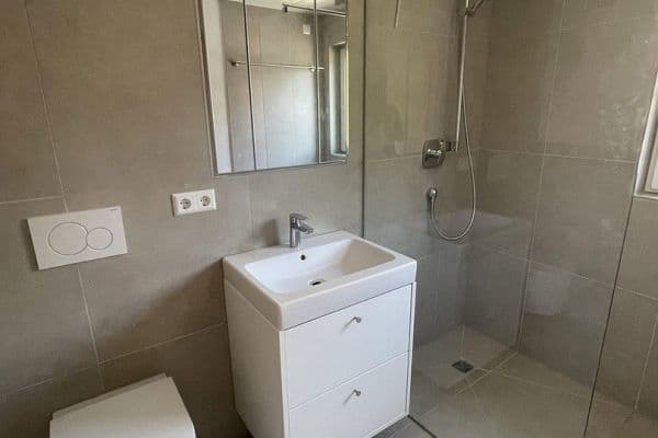 Pronájem bytu 2+1 55 m², Ludwigsburg Pronájem bytu 2+1 55 m², Ludwigsburg