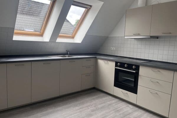 Pronájem bytu 3+1 86 m², Tornesch Pronájem bytu 3+1 86 m², Tornesch