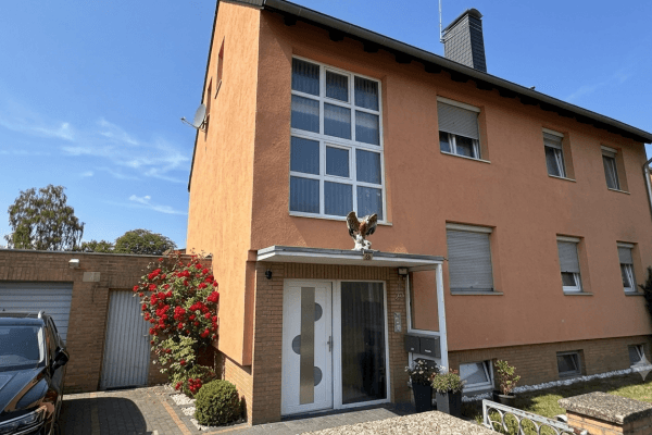 Prodej domu 271 m², pozemek 596 m², Lehrte Prodej domu 271 m², pozemek 596 m², Lehrte
