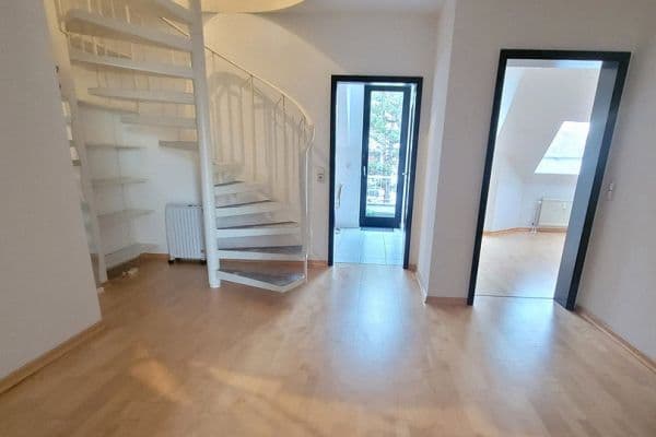Pronájem bytu 3+kk 102 m², Bonn Pronájem bytu 3+kk 102 m², Bonn