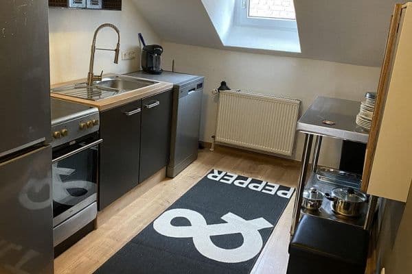 Pronájem bytu 2+kk 60 m², Wiesbaden, Hessen Pronájem bytu 2+kk 60 m², Wiesbaden, Hessen