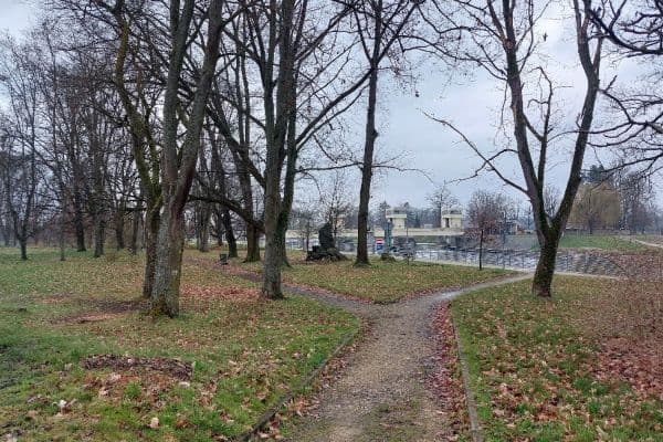 Prodej pozemku 7.743 m², Třeboňská, Hluboká nad Vltavou Prodej pozemku 7.743 m², Třeboňská, Hluboká nad Vltavou
