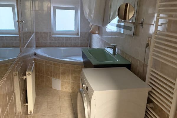 Pronájem bytu 4+kk 146 m², Hradeckých, Praha Pronájem bytu 4+kk 146 m², Hradeckých, Praha