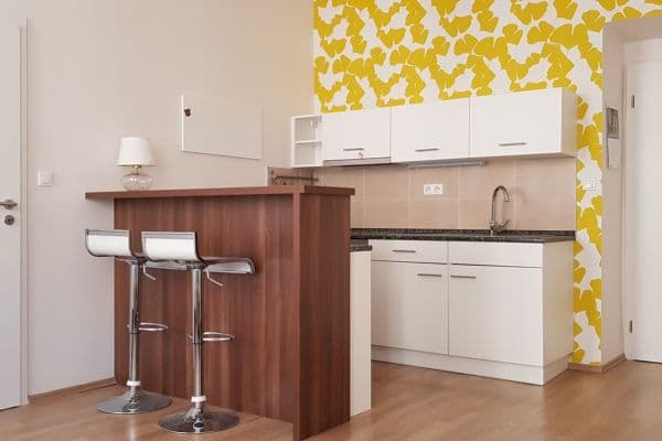Pronájem bytu 2+kk 62 m², Thámova, Praha Pronájem bytu 2+kk 62 m², Thámova, Praha