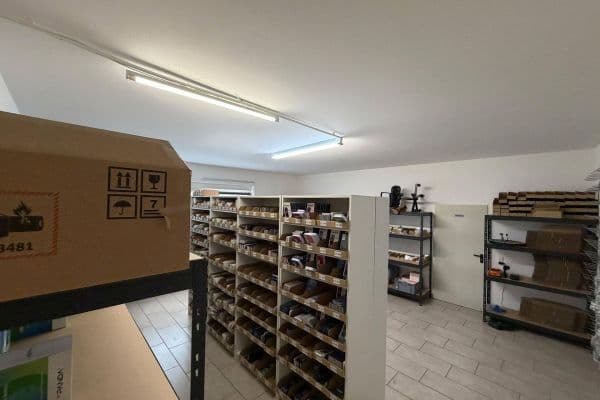 Pronájem nebytového prostoru 86 m², Stadecken-Elsheim Pronájem nebytového prostoru 86 m², Stadecken-Elsheim