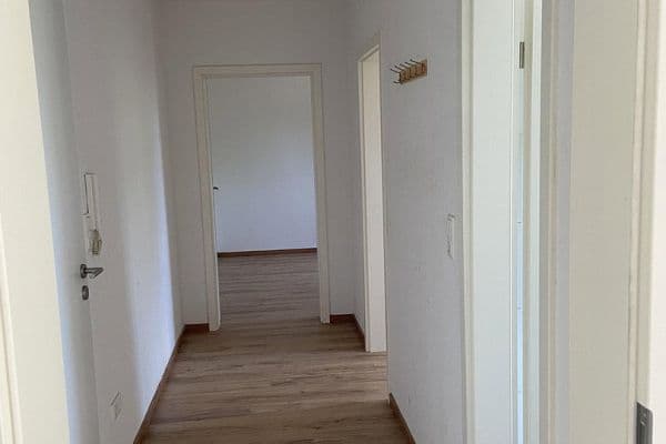 Pronájem bytu 2+1 48 m², Bismarckstraße 150, Wilhelmshaven, Dolní Sasko Pronájem bytu 2+1 48 m², Bismarckstraße 150, Wilhelmshaven, Dolní Sasko