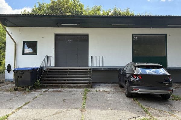 Pronájem nebytového prostoru 140 m², Raiffeisenstraße 14, Remscheid, Severní Porýní-Vestfálsko Pronájem nebytového prostoru 140 m², Raiffeisenstraße 14, Remscheid, Severní Porýní-Vestfálsko