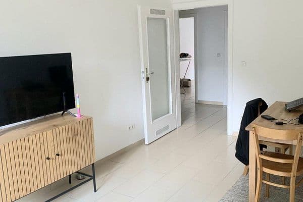 Pronájem bytu 3+1 65 m², Prinzenstr. 65, Duisburg Pronájem bytu 3+1 65 m², Prinzenstr. 65, Duisburg