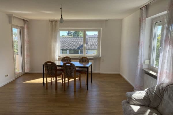 Pronájem bytu 3+kk 98 m², Trossingen Pronájem bytu 3+kk 98 m², Trossingen