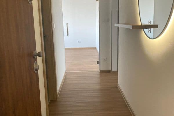 Pronájem bytu 3+1 71 m², Černá, Opava Pronájem bytu 3+1 71 m², Černá, Opava