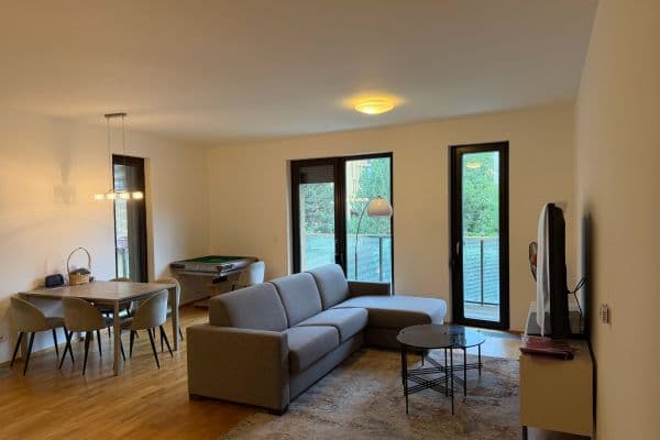 Pronájem bytu 2+kk 82 m², Baarova, Prague Pronájem bytu 2+kk 82 m², Baarova, Prague