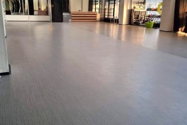 Pronájem nebytového prostoru 100 m², třída Edvarda Beneše, Hradec Králové, Královéhradecký kraj Pronájem nebytového prostoru 100 m², třída Edvarda Beneše, Hradec Králové, Královéhradecký kraj