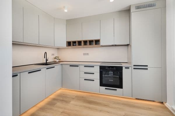 Prodej bytu 4+kk 71 m², Hekrova, Praha Prodej bytu 4+kk 71 m², Hekrova, Praha