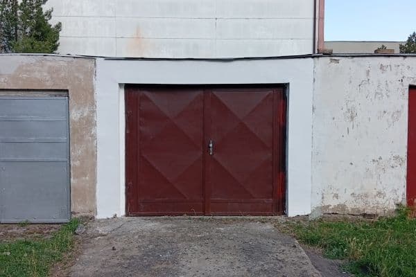 Prodej garáže 18 m², Kolín, Středočeský kraj Prodej garáže 18 m², Kolín, Středočeský kraj