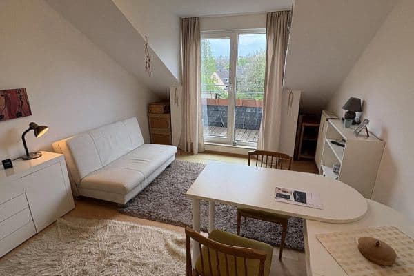 Pronájem bytu 1+1 26 m², Essen, Severní Porýní-Vestfálsko Pronájem bytu 1+1 26 m², Essen, Severní Porýní-Vestfálsko