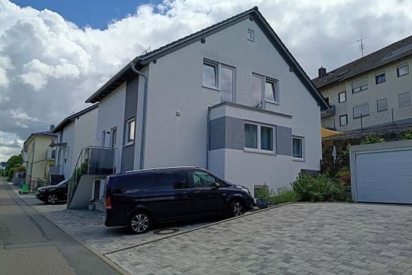 Prodej domu 124 m², pozemek 260 m², Öhringen Prodej domu 124 m², pozemek 260 m², Öhringen