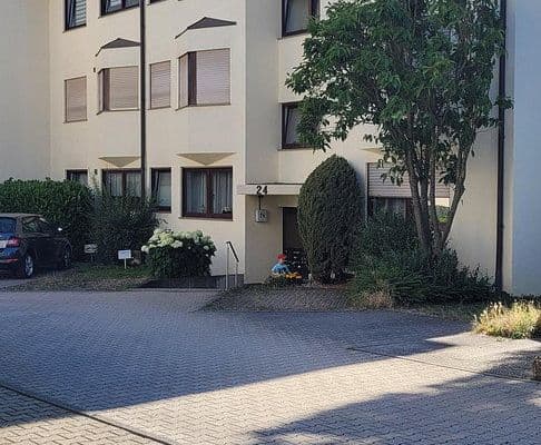 Prodej bytu 3+1 83 m², Aalenerstraße 24, Leonberg Prodej bytu 3+1 83 m², Aalenerstraße 24, Leonberg