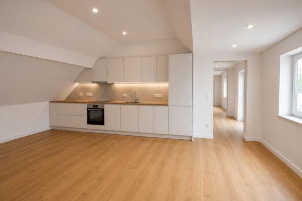 Pronájem bytu 2+1 66 m², Hintergasse 17, Frankenthal, Porýní-Falc Pronájem bytu 2+1 66 m², Hintergasse 17, Frankenthal, Porýní-Falc