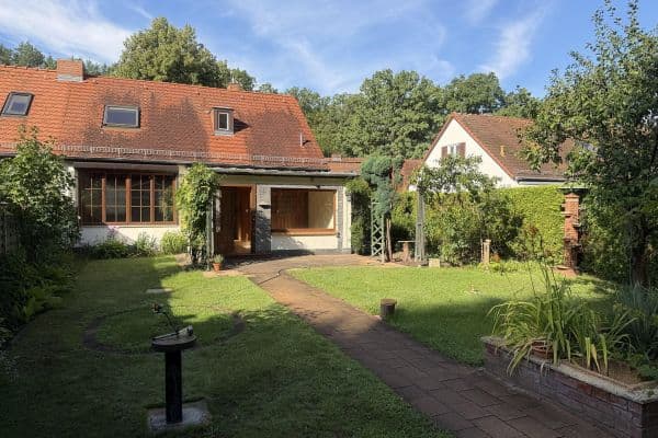 Prodej domu 115 m², pozemek 518 m², Potsdam Prodej domu 115 m², pozemek 518 m², Potsdam
