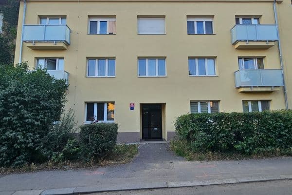 Prodej bytu 2+1 56 m², Horoušanská, Praha Prodej bytu 2+1 56 m², Horoušanská, Praha
