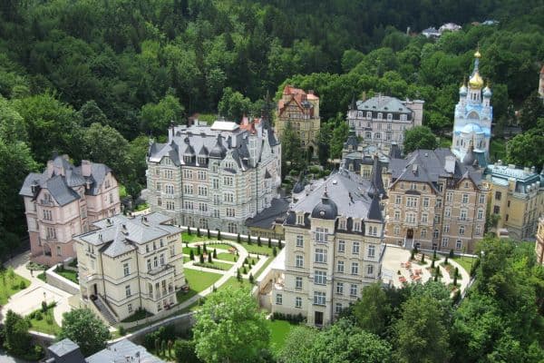 Pronájem nebytového prostoru 365 m², Petra Velikého, Karlovy Vary Pronájem nebytového prostoru 365 m², Petra Velikého, Karlovy Vary