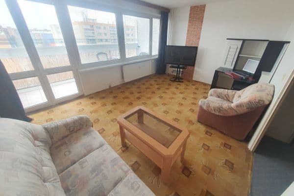 Prodej bytu 2+1 64 m², Minická, Praha Prodej bytu 2+1 64 m², Minická, Praha