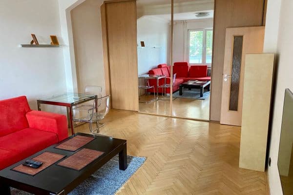 Pronájem bytu 2+1 53 m², Martinčekova, Ružinov Pronájem bytu 2+1 53 m², Martinčekova, Ružinov
