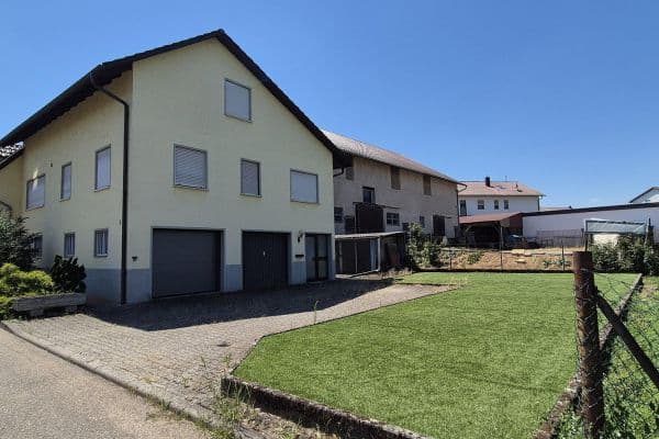Prodej domu 142 m², pozemek 548 m², Eppingen Prodej domu 142 m², pozemek 548 m², Eppingen