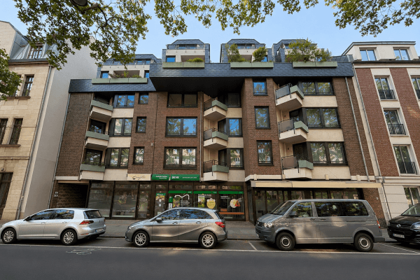 Prodej bytu 2+1 72 m², Köln Prodej bytu 2+1 72 m², Köln