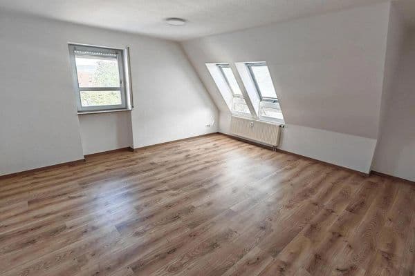 Pronájem bytu 2+1 52 m², Heilbronn, Bádensko-Württembersko Pronájem bytu 2+1 52 m², Heilbronn, Bádensko-Württembersko