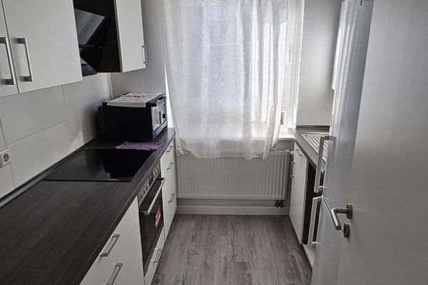 Pronájem bytu 3+1 60 m², Eutighofer Straße 22, Schwäbisch Gmünd Pronájem bytu 3+1 60 m², Eutighofer Straße 22, Schwäbisch Gmünd