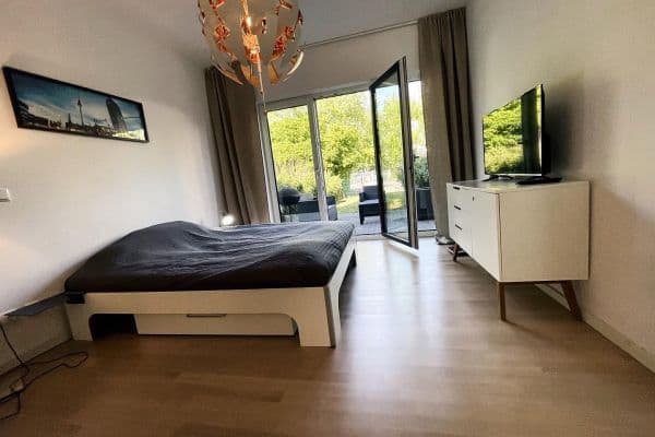 Pronájem bytu 1+1 47 m², Berlin, Berlín Pronájem bytu 1+1 47 m², Berlin, Berlín