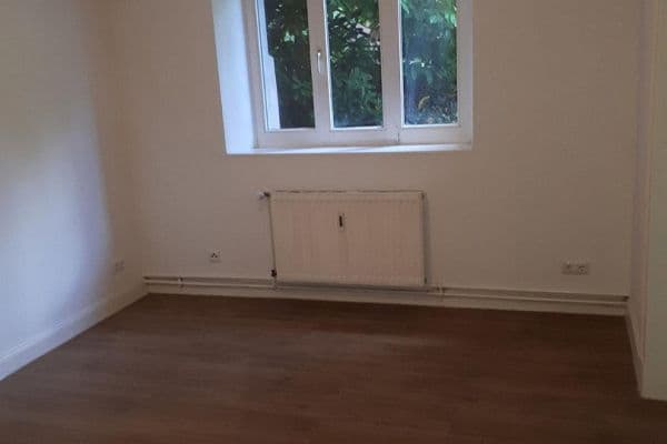 Pronájem bytu 1+1 30 m², Moislinger Allee 22a, Lübeck, Šlesvicko-Holštýnsko Pronájem bytu 1+1 30 m², Moislinger Allee 22a, Lübeck, Šlesvicko-Holštýnsko