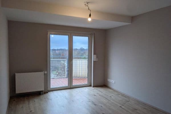 Pronájem bytu 3+1 66 m², Beethovenring 11b, Königs Wusterhausen Pronájem bytu 3+1 66 m², Beethovenring 11b, Königs Wusterhausen
