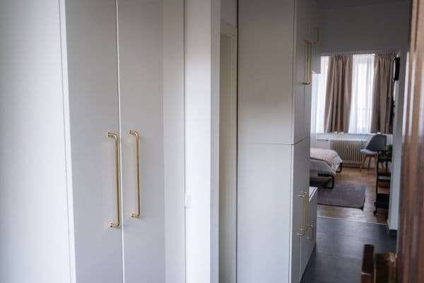 Pronájem bytu 1+kk 35 m², Hans-Sachs-Str. 2, München, Bavorsko Pronájem bytu 1+kk 35 m², Hans-Sachs-Str. 2, München, Bavorsko
