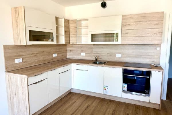 Pronájem bytu 2+kk 53 m², Ke křížku, Kladno Pronájem bytu 2+kk 53 m², Ke křížku, Kladno