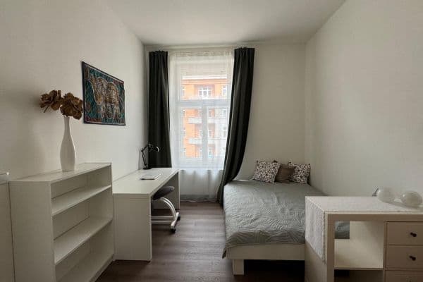 Pronájem bytu 4+1 124 m², Kounicova, Brno Pronájem bytu 4+1 124 m², Kounicova, Brno